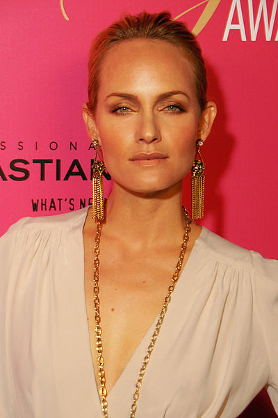 amber valletta amber valletta