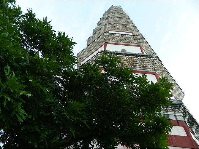 嶺南第一高塔——高州寶光塔 嶺南第一高塔——高州寶光塔